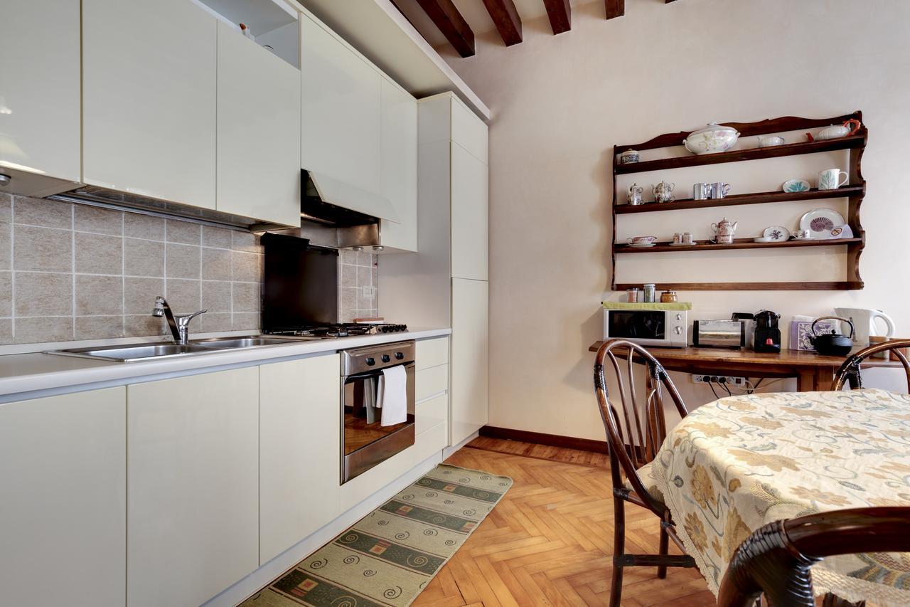 Апартаменти Biennale Apt Balcony Венеція Екстер'єр фото